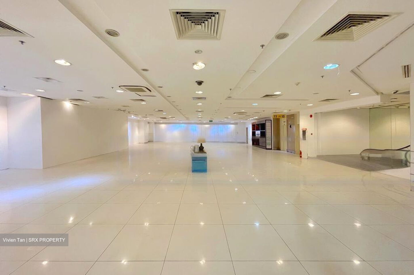 Orchard Emerald Centre (D9), Shop House #459037551